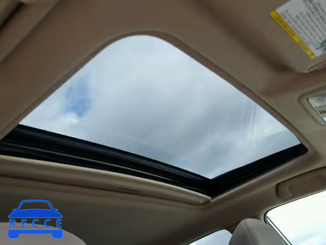 2006 TOYOTA RAV4 LTD JTMBD31V466011999 image 9