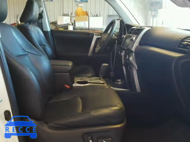 2013 TOYOTA 4RUNNER SR JTEBU5JR8D5125470 image 4
