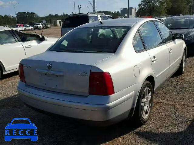 2000 VOLKSWAGEN PASSAT GLX WVWUH23B1YE280576 Bild 9