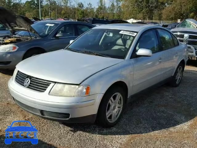 2000 VOLKSWAGEN PASSAT GLX WVWUH23B1YE280576 зображення 1