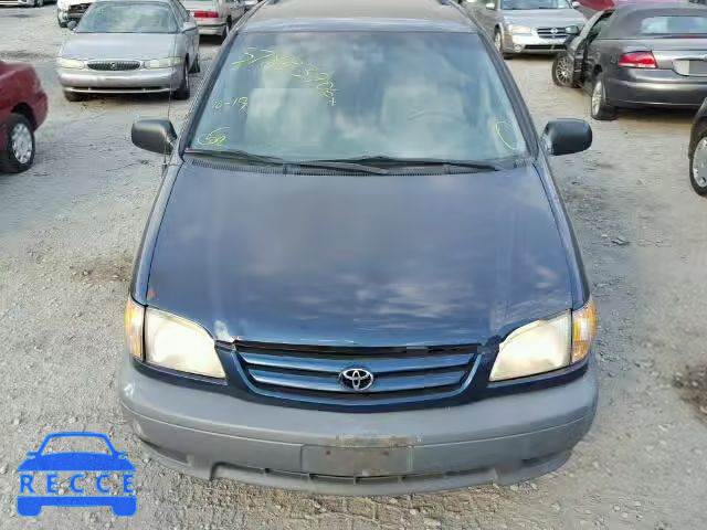 2003 TOYOTA SIENNA CE 4T3ZF19C93U552976 image 9