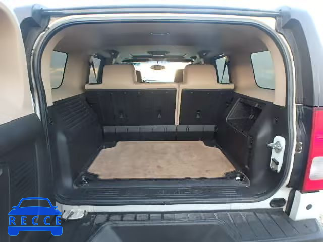 2006 HUMMER H3 SUV 5GTDN136368102730 image 9