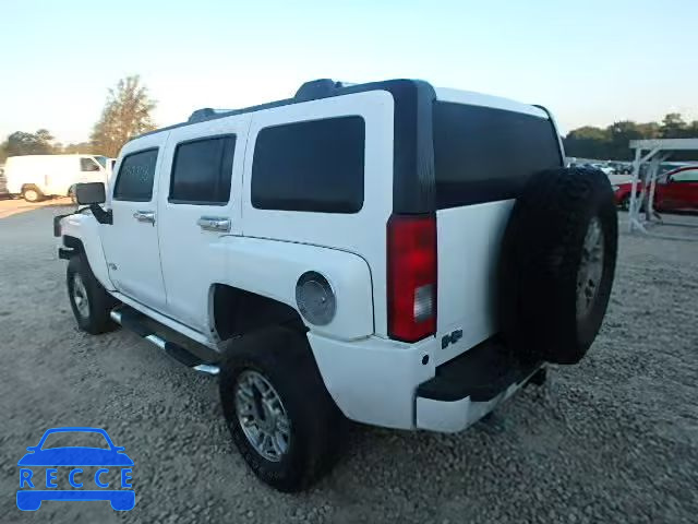 2006 HUMMER H3 SUV 5GTDN136368102730 image 2