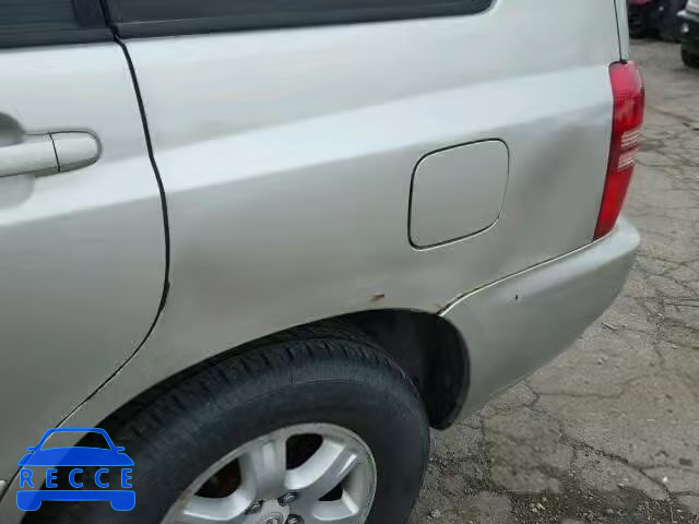 2003 TOYOTA HIGHLANDER JTEHF21A230112450 image 8