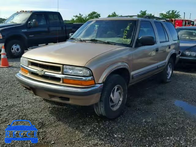 2000 CHEVROLET BLAZER 1GNDT13W9Y2176907 image 1