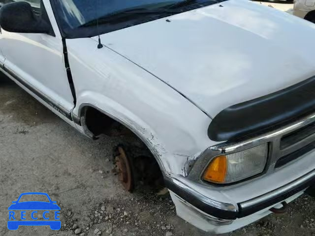 1997 CHEVROLET BLAZER 1GNDT13W6VK111864 image 8