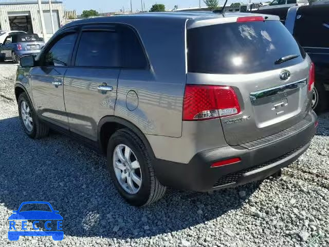 2013 KIA SORENTO LX 5XYKT3A13DG387538 image 2