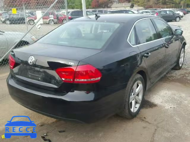 2015 VOLKSWAGEN PASSAT S 1VWAS7A30FC120157 image 3
