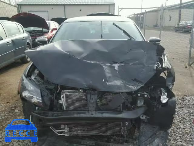2015 VOLKSWAGEN PASSAT S 1VWAS7A30FC120157 image 8