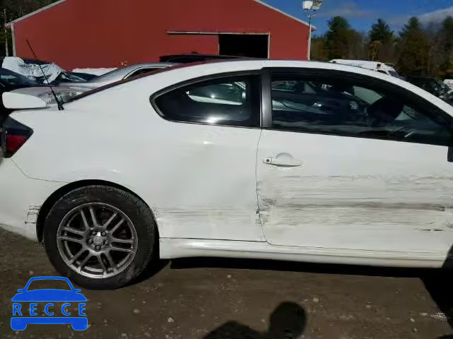 2009 TOYOTA SCION TC JTKDE167590289198 image 8