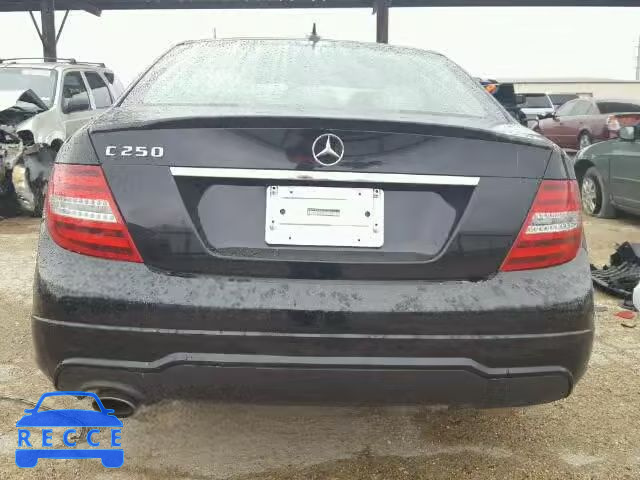 2013 MERCEDES-BENZ C250 WDDGF4HB3DR272110 зображення 9