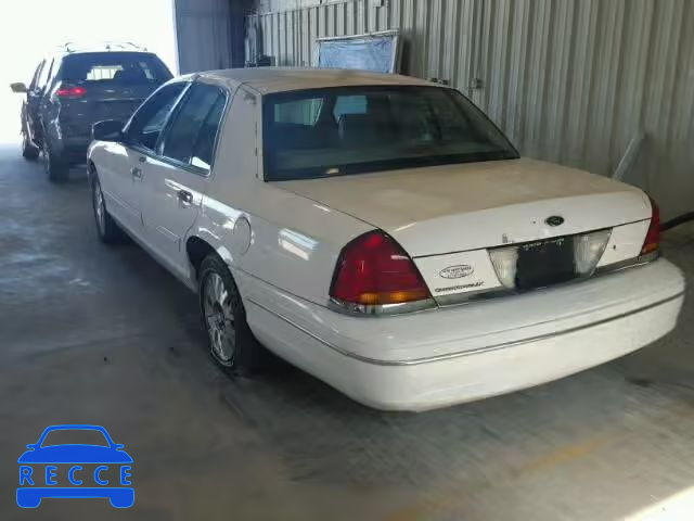2003 FORD CROWN VICT 2FAFP74W83X103952 image 2