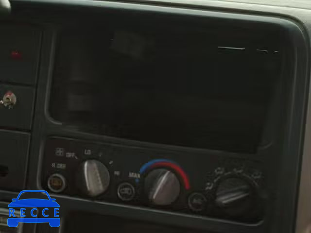 1998 CHEVROLET TAHOE K150 1GNEK13R2WR116294 image 9