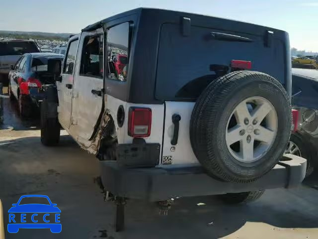 2015 JEEP WRANGLER U 1C4BJWDG7FL702162 Bild 2