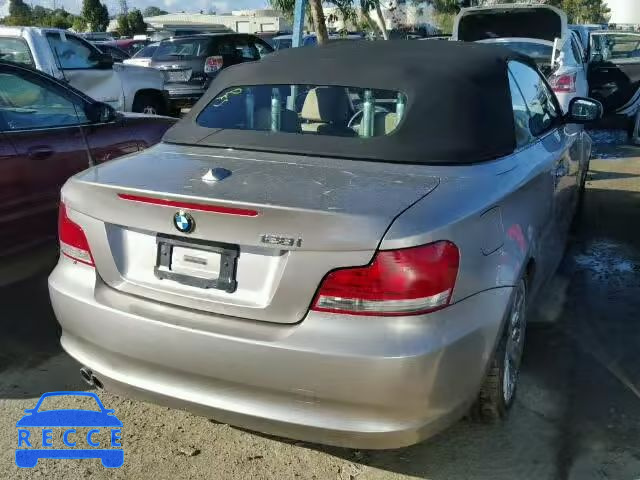 2010 BMW 128I WBAUN1C54AVH81674 Bild 3