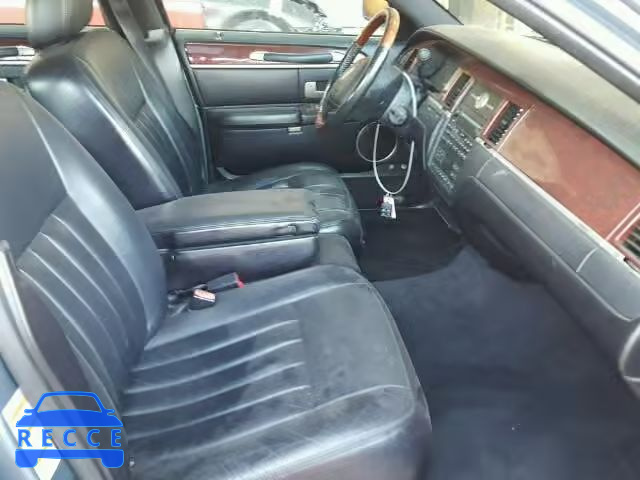 2003 LINCOLN TOWN CAR S 1LNHM82WX3Y696536 зображення 4