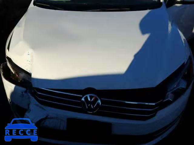 2015 VOLKSWAGEN PASSAT S 1VWAT7A3XFC096866 image 6