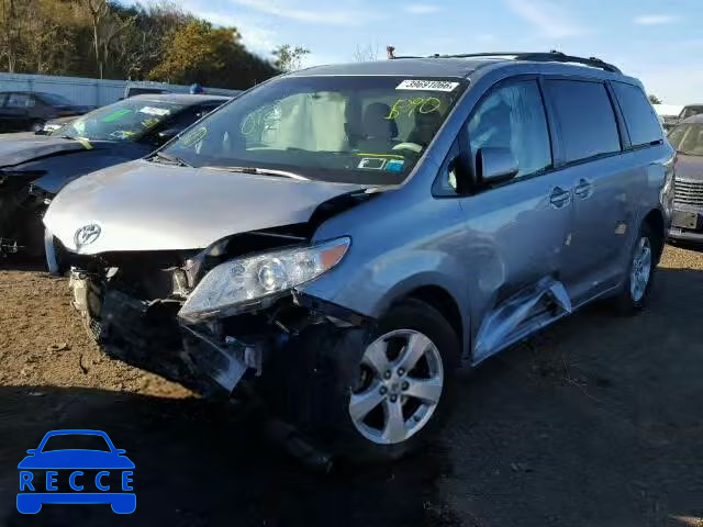 2012 TOYOTA SIENNA LE 5TDKK3DCXCS256947 image 1