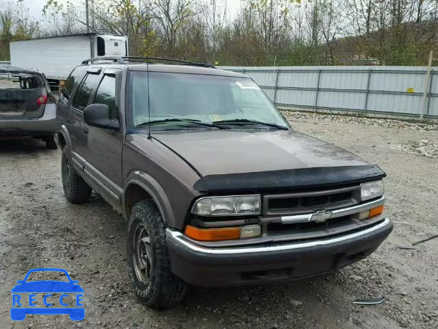 1998 CHEVROLET BLAZER 1GNDT13W6W2110229 image 0