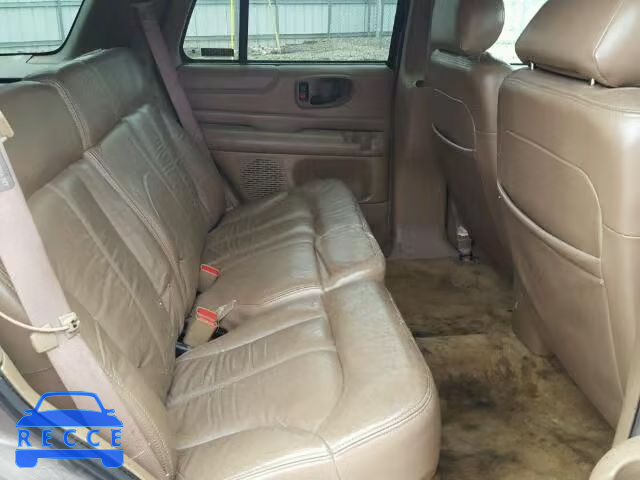 1998 CHEVROLET BLAZER 1GNDT13W6W2110229 image 5