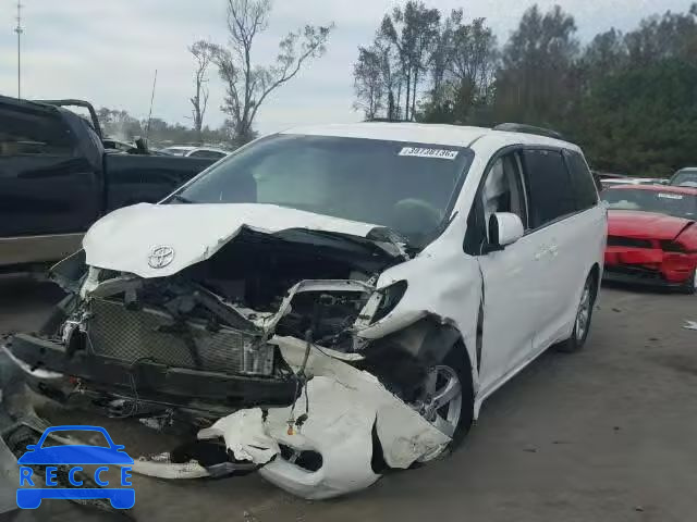 2012 TOYOTA SIENNA LE 5TDKK3DC7CS231231 image 1