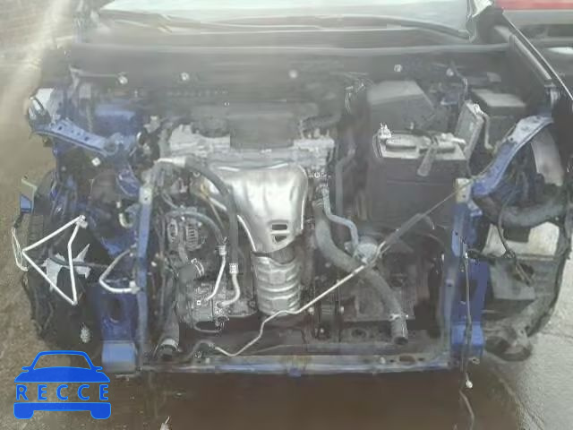2015 TOYOTA RAV4 XLE 2T3RFREV2FW250214 image 6