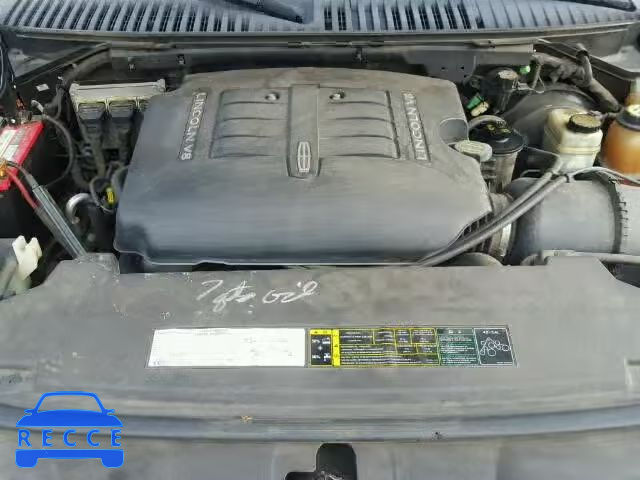 2004 LINCOLN NAVIGATOR 5LMFU27R44LJ00081 Bild 6