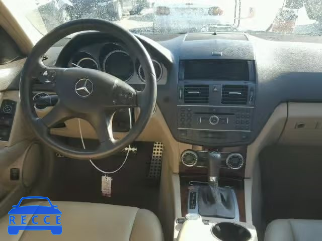 2011 MERCEDES-BENZ C300 WDDGF5EB1BA514205 зображення 8