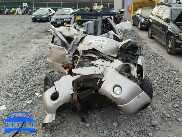 2004 NISSAN FRONTIER X 1N6ED26Y64C447582 image 8