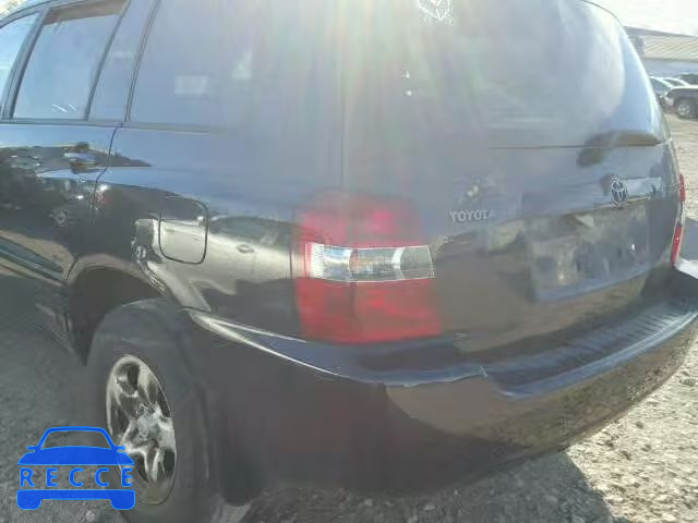 2004 TOYOTA HIGHLANDER JTEGD21A640092917 image 8