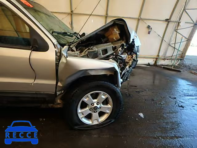 2007 FORD ESCAPE XLT 1FMYU03147KB59660 image 8