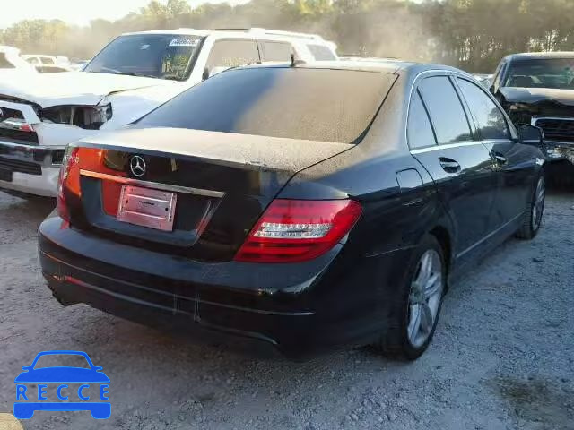 2014 MERCEDES-BENZ C250 WDDGF4HB7ER302839 Bild 3