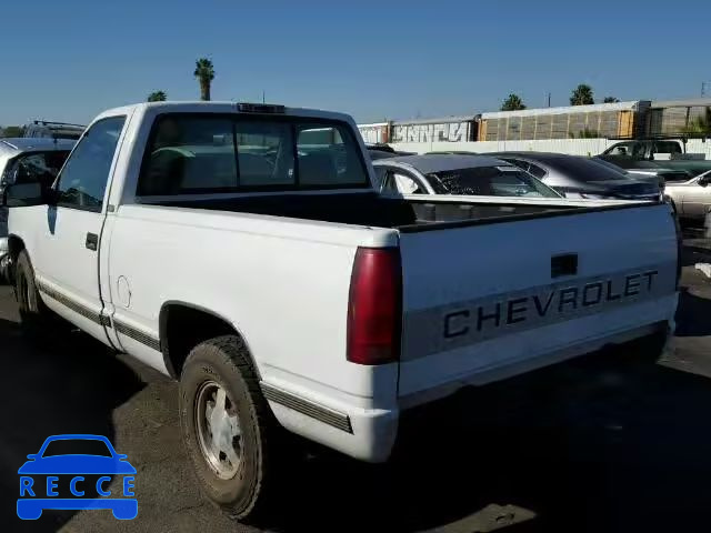 1997 CHEVROLET C1500 1GCEC14R8VZ108686 Bild 2