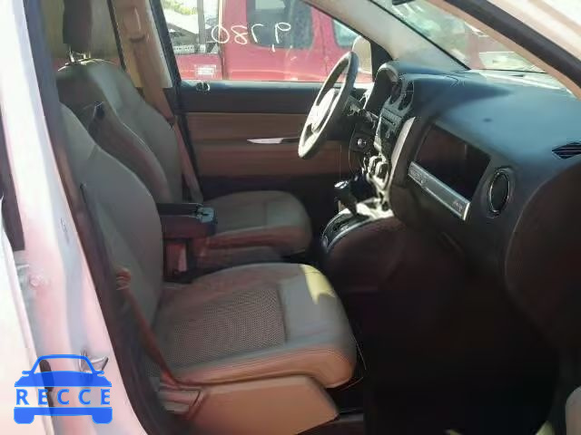 2016 JEEP COMPASS LA 1C4NJCEA2GD734616 зображення 4