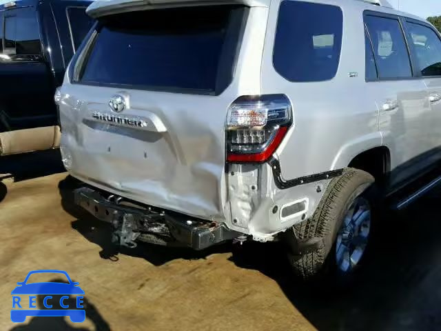 2016 TOYOTA 4RUNNER SR JTEZU5JR7G5118660 image 8