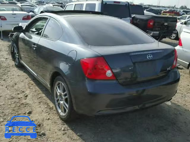 2005 TOYOTA SCION TC JTKDE167950015612 image 2