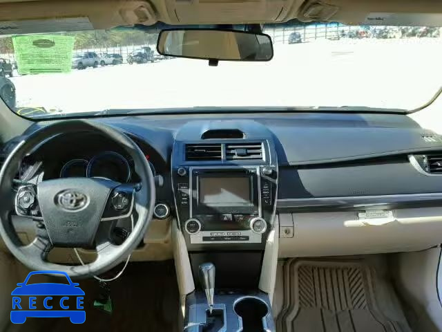 2014 TOYOTA CAMRY HYBR 4T1BD1FK3EU130085 image 9