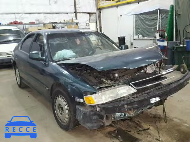 1996 HONDA ACCORD LX/ 1HGCD553XTA226970 Bild 0