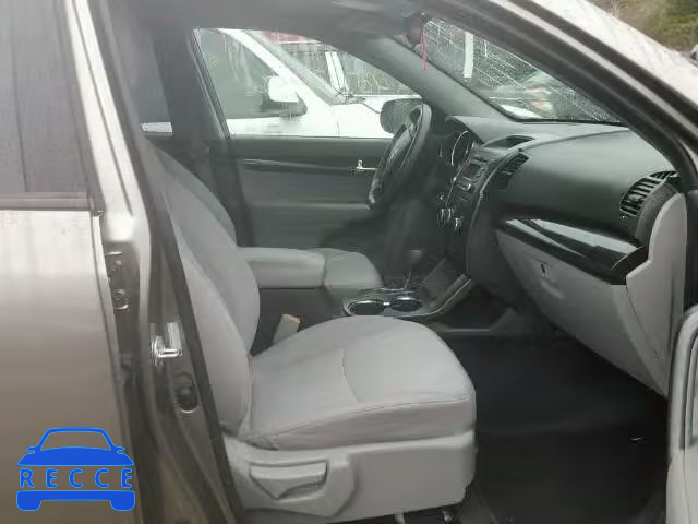 2011 KIA SORENTO BA 5XYKTCA18BG018817 image 4