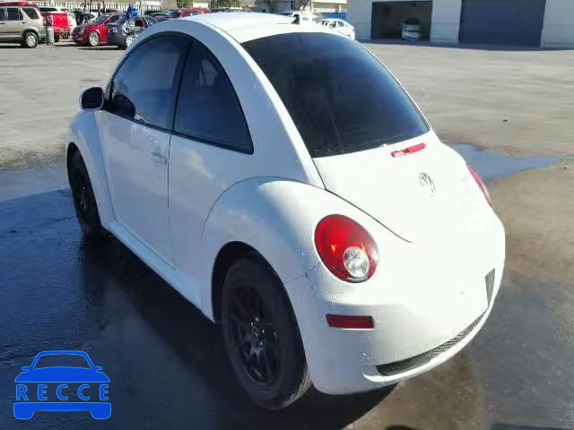 2010 VOLKSWAGEN NEW BEETLE 3VWPG3AG8AM016028 image 2