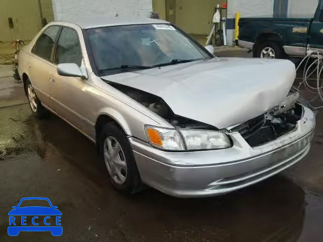 2001 TOYOTA CAMRY CE/L 4T1BG22K31U865744 image 0