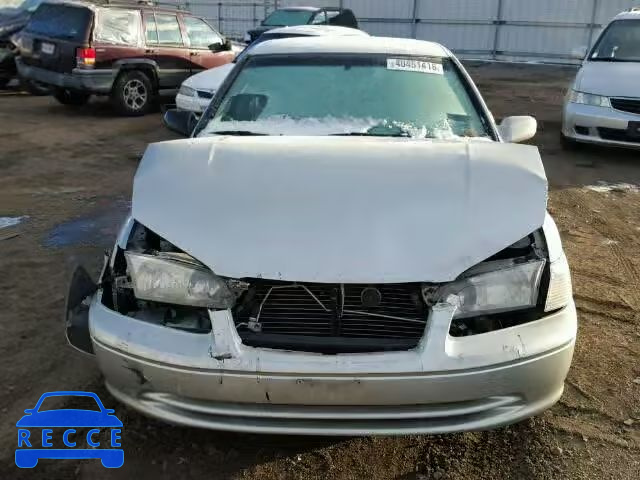 2001 TOYOTA CAMRY LE/X 4T1BF22K01U115737 image 9