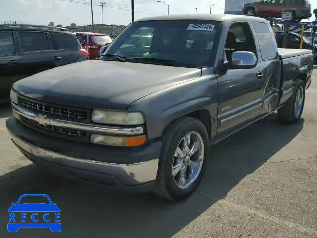 2000 CHEVROLET SILVERADO 1GCEC19T4YZ182034 image 1