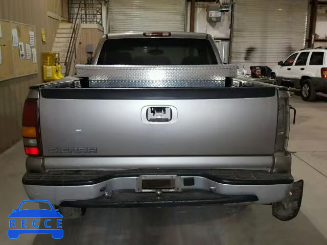 2003 GMC SIERRA C15 1GTEC14X13Z318381 image 5