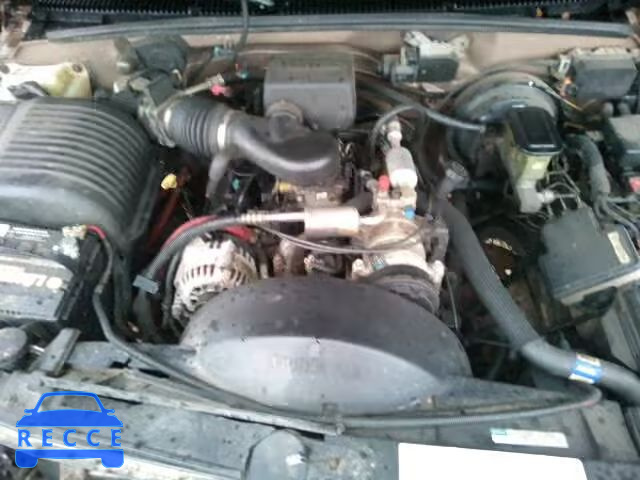 1996 CHEVROLET C1500 2GCEC19R4T1175655 image 6