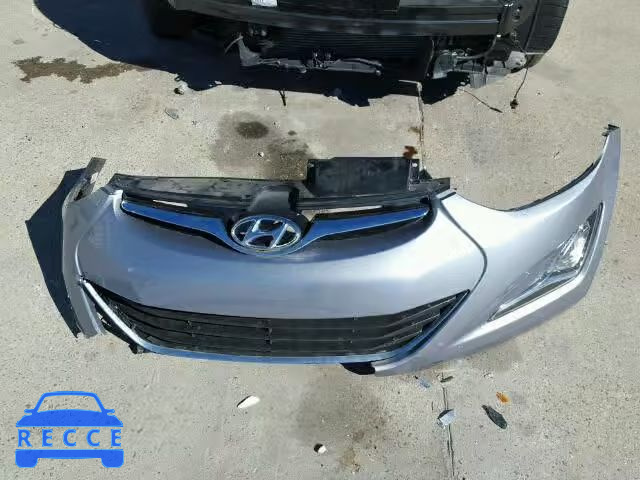 2015 HYUNDAI ELANTRA SE 5NPDH4AEXFH614514 зображення 9