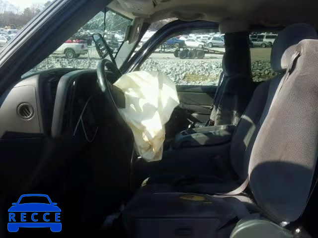 2005 GMC SIERRA K15 1GTEK19B85E106054 image 4