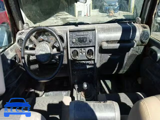 2007 JEEP WRANGLER X 1J4FA24137L135160 image 9