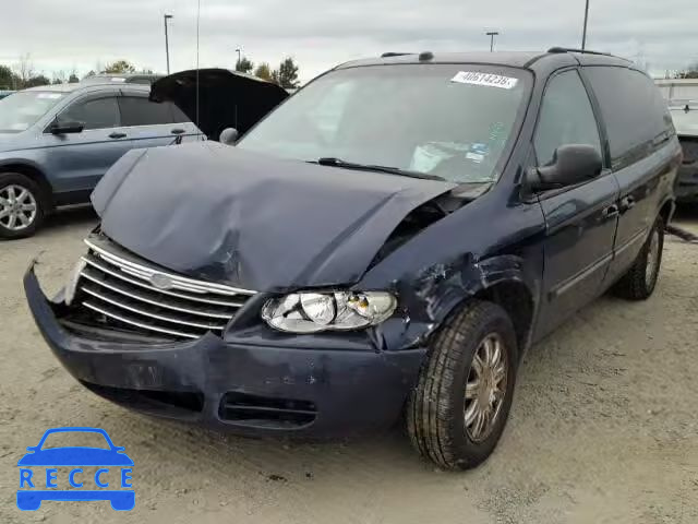 2005 CHRYSLER Town and Country 2C4GP54L85R413289 Bild 1