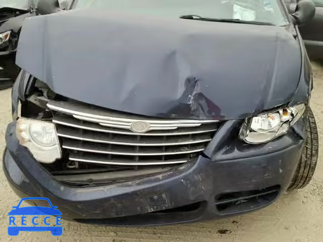 2005 CHRYSLER Town and Country 2C4GP54L85R413289 Bild 6